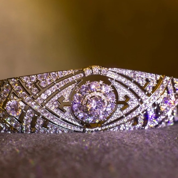 Crystal crown tiara wedding handmade - Picture 5 of 6